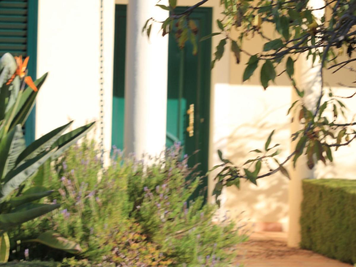 Villa Tranberg Suites Ferreiras Eksteriør billede