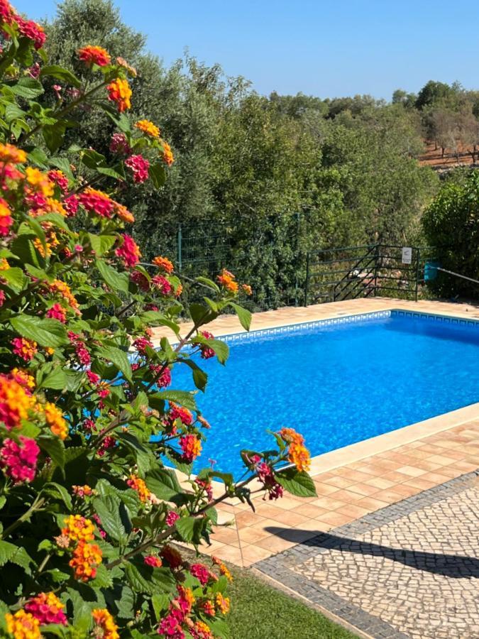 Villa Tranberg Suites Ferreiras Eksteriør billede