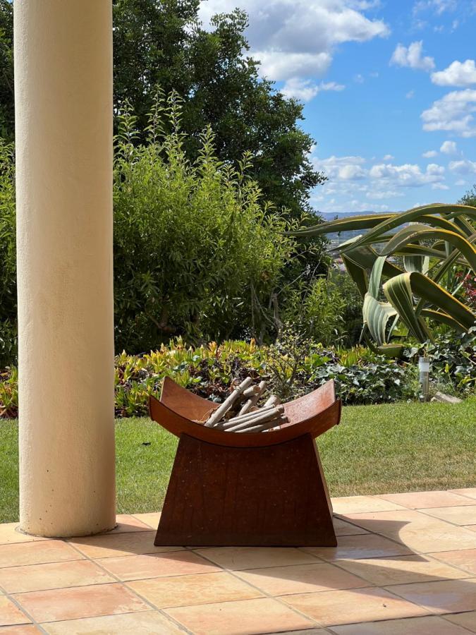 Villa Tranberg Suites Ferreiras Eksteriør billede