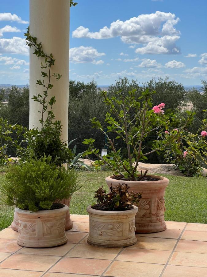 Villa Tranberg Suites Ferreiras Eksteriør billede